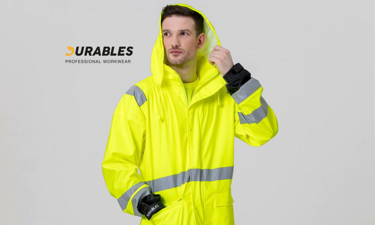 Regnstel i varsel är en av de nya produkterna Team Workwear nu lanserar genom sitt egna varumärke Durables